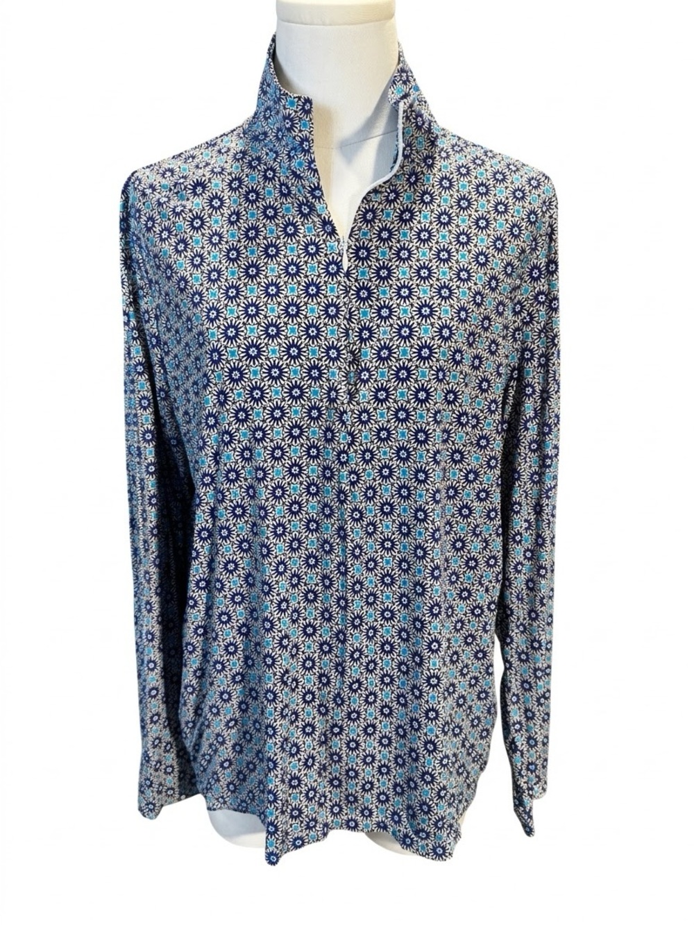 Lands' End Women’s Sun Shirt Blue and White Geo-Pattern Button Down